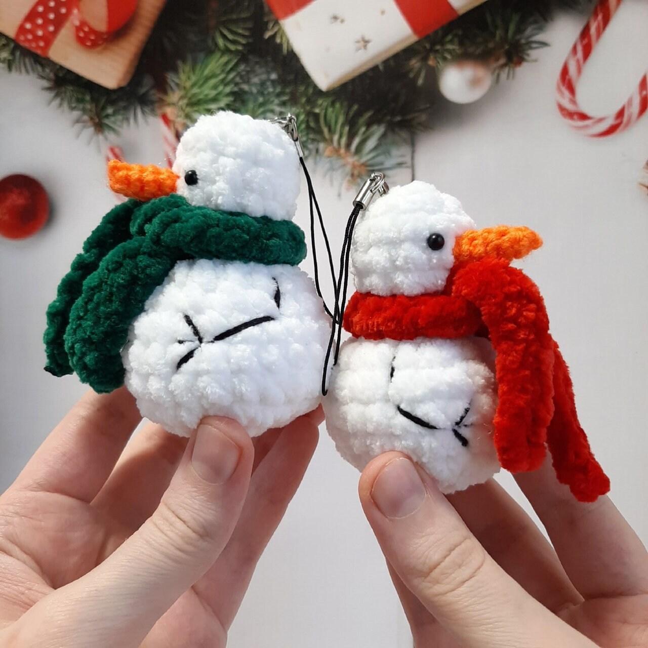 Crochet PATTERN snowman keychain, no sew, Amigurumi tutorial PDF in ...